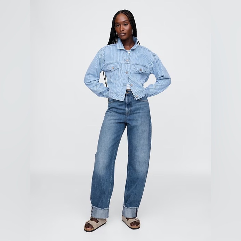 Gap High Rise Cuffed Barrel Jeans, Size 33 reg
